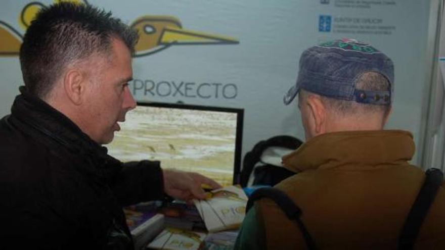 Caseta informativa instalada por el Concello en la feria celebrada en Extremadura.