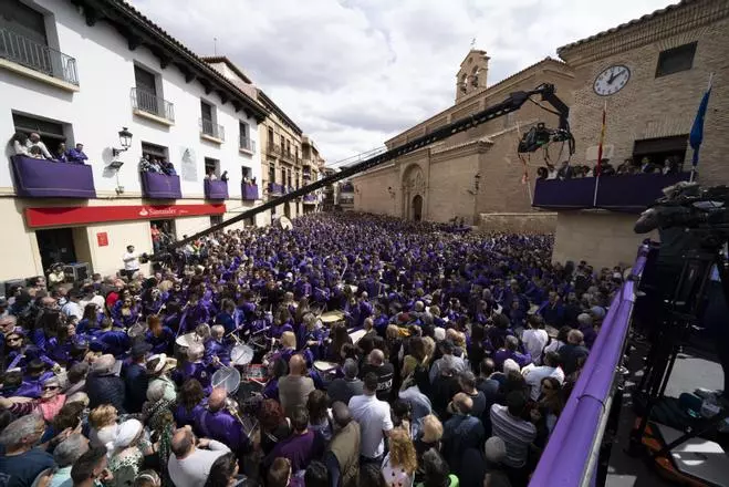 Así sonaron los tambores en la tradicional 'Rompida de la Hora' de Calanda