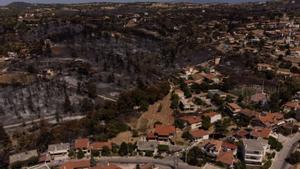 Grècia rep un primer paquet d’ajuda europea per contenir el foc