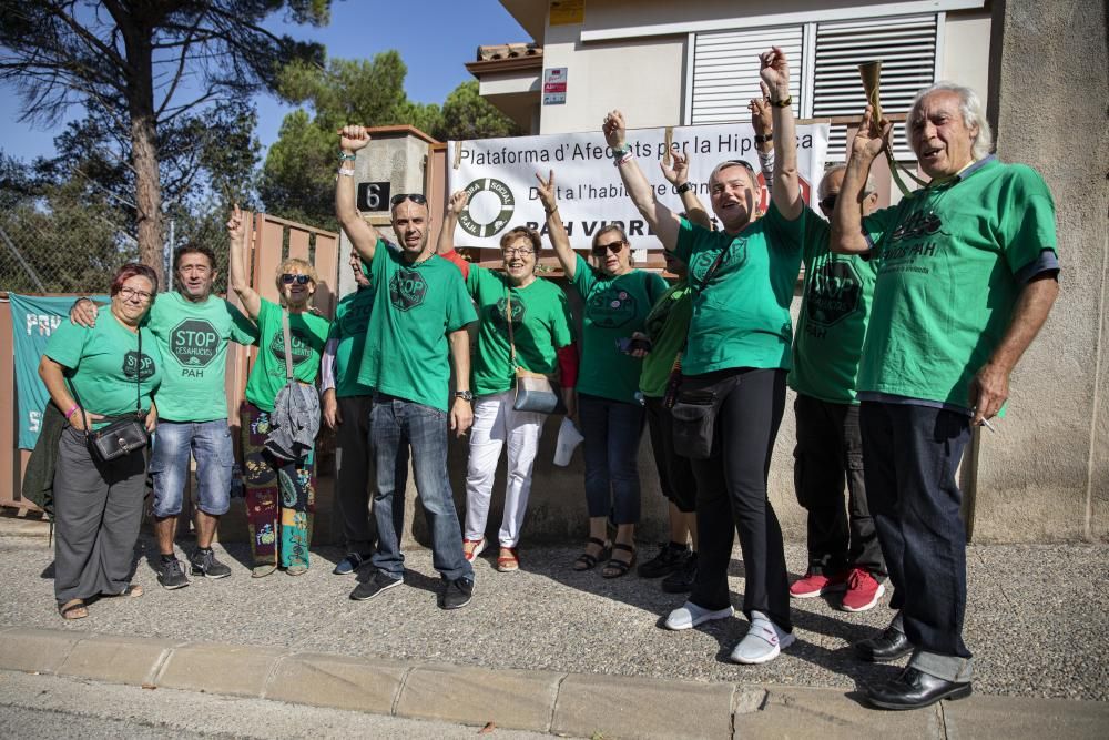 Aturen el desnonament d'una família amb menors a Caldes de Malavella