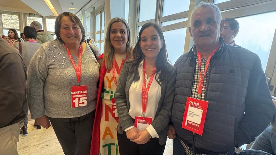 Socialistas de Cangas con Inés Rey