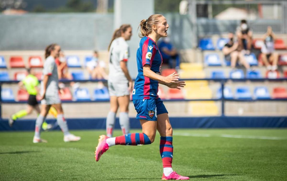Goleada y... ¡a la Champions!