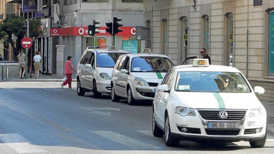 El destino del taxi compartido será la parada existente al principio de la calle Doctor Caro.