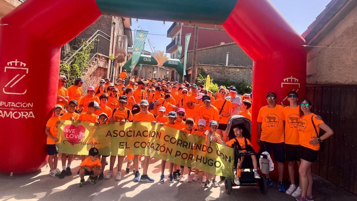 VI Marcha Solidaria de Villardiegua de la Ribera a favor de la asociación Corriendo con el Corazón por Hugo.
