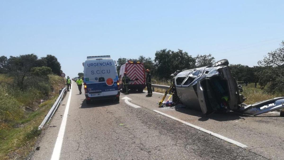 Dos heridos, uno de ellos grave, en un accidente ocurrido en Villanueva de Córdoba