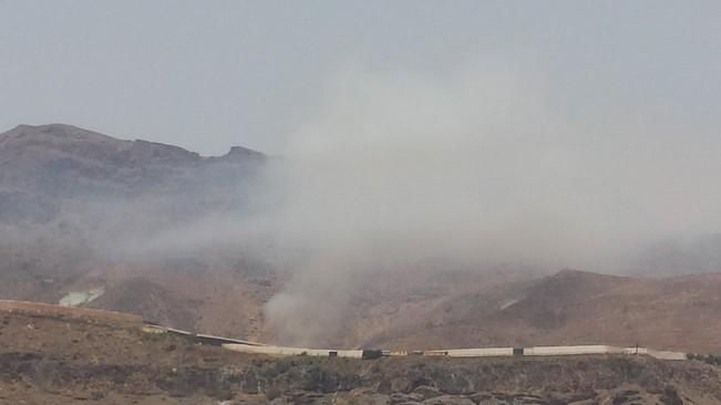 Incendio en un vertedero de La Aldea