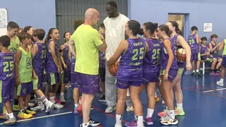 Usman Garuba, jugador del Real Madrid, invitado de lujo en el Campus Paco Redondo