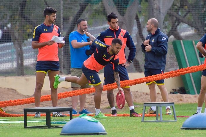 Entrenamiento de la UD en el campo de Las Burras