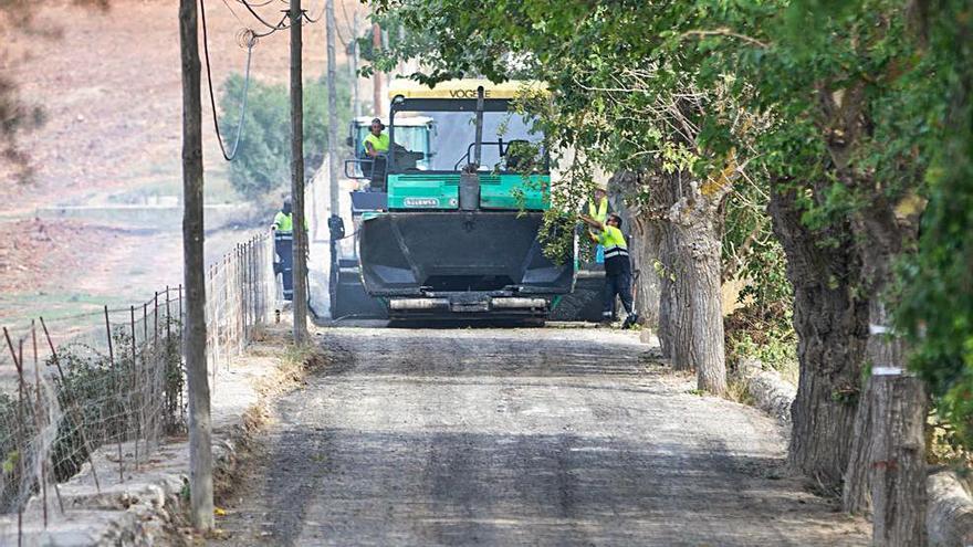 También se ha actuado en tramos que dan a otras fincas. | GUILLEM BOSCH