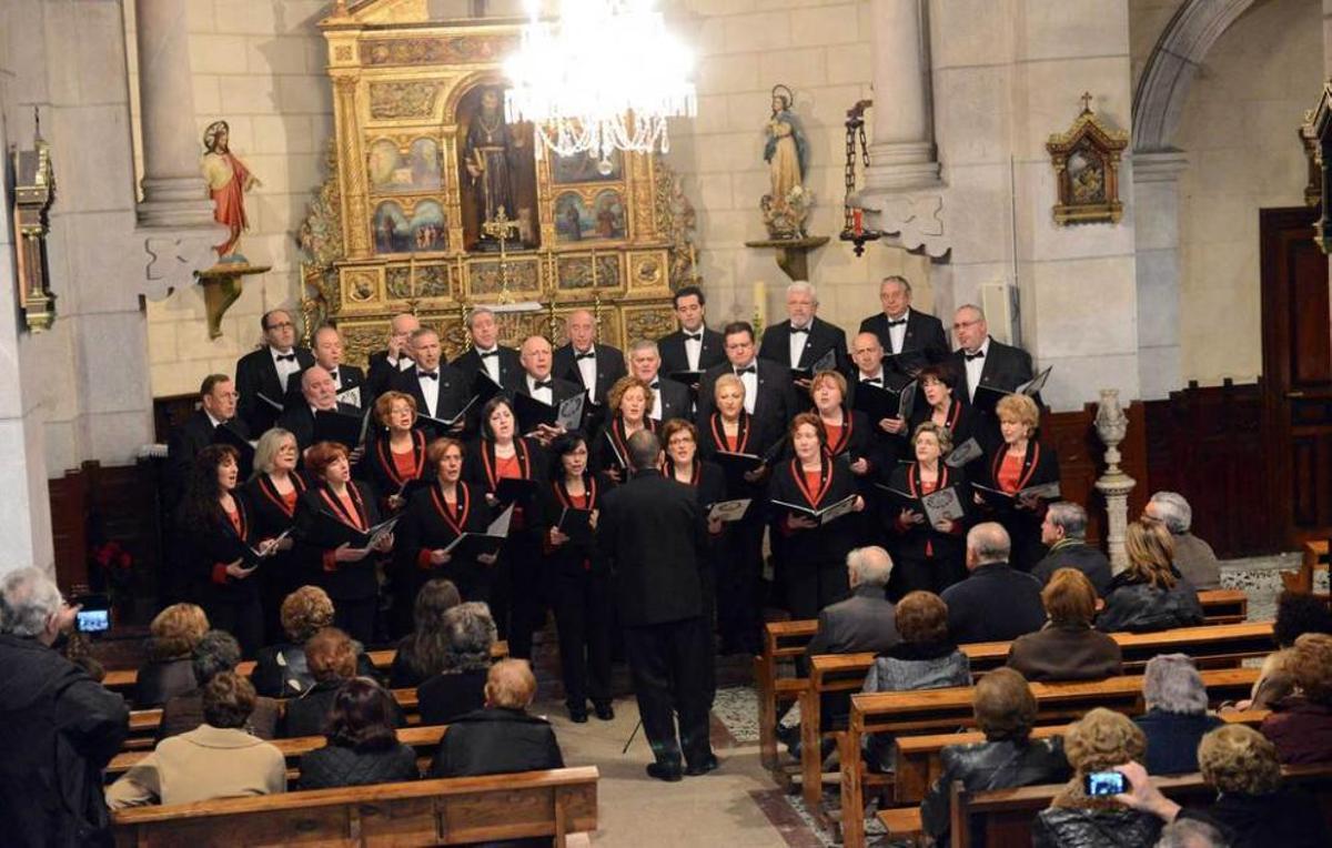 El concierto del Orfeón de Mieres en La Foz.