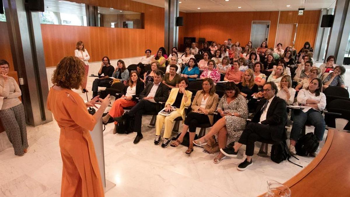 'Dones de Cooperatives', en el Consell de Ibiza