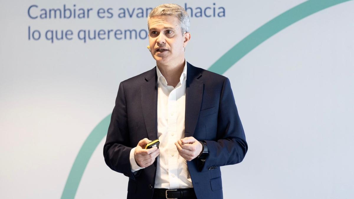 Daniel Cuevas, director general de Philip Morris España, durante la presentación del informe del impacto económico de Philip Morris en España.