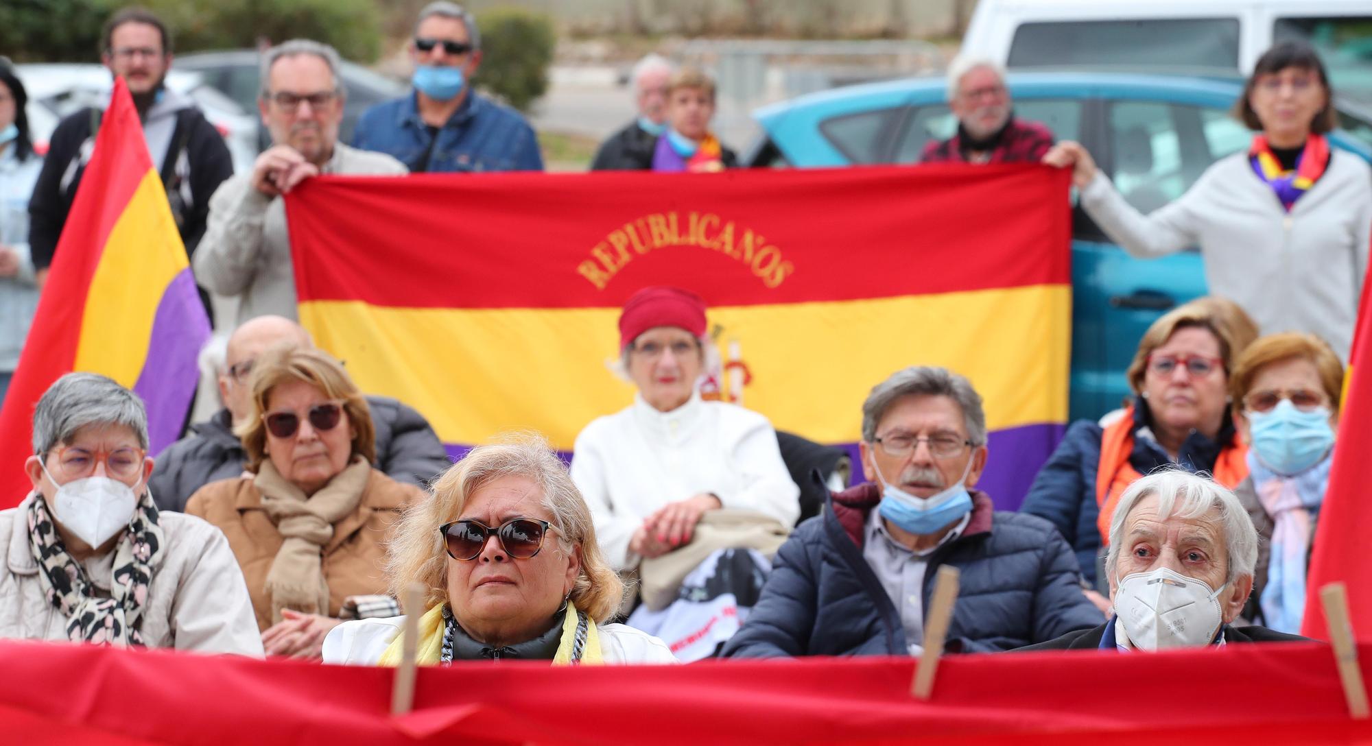 «La lucha no acaba hasta que nuestros familiares estén fuera de las fosas»