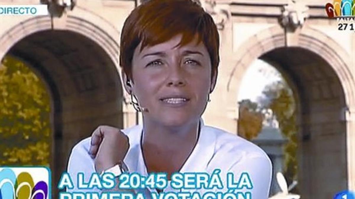 Marta Solano se quema la cara con los focos