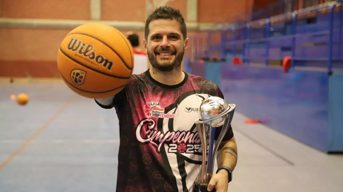 José Antonio Santaella: "Mi sueño es entrenar al primer equipo de Córdoba"