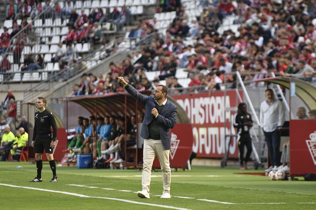 Las mejores imágenes del partido entre el Real Murcia y el Antequera