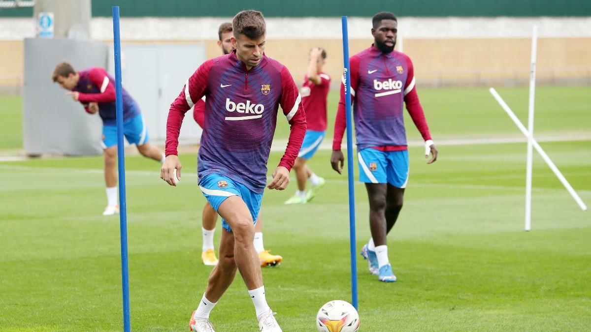 Piqué, en un entrenamiento del Barça