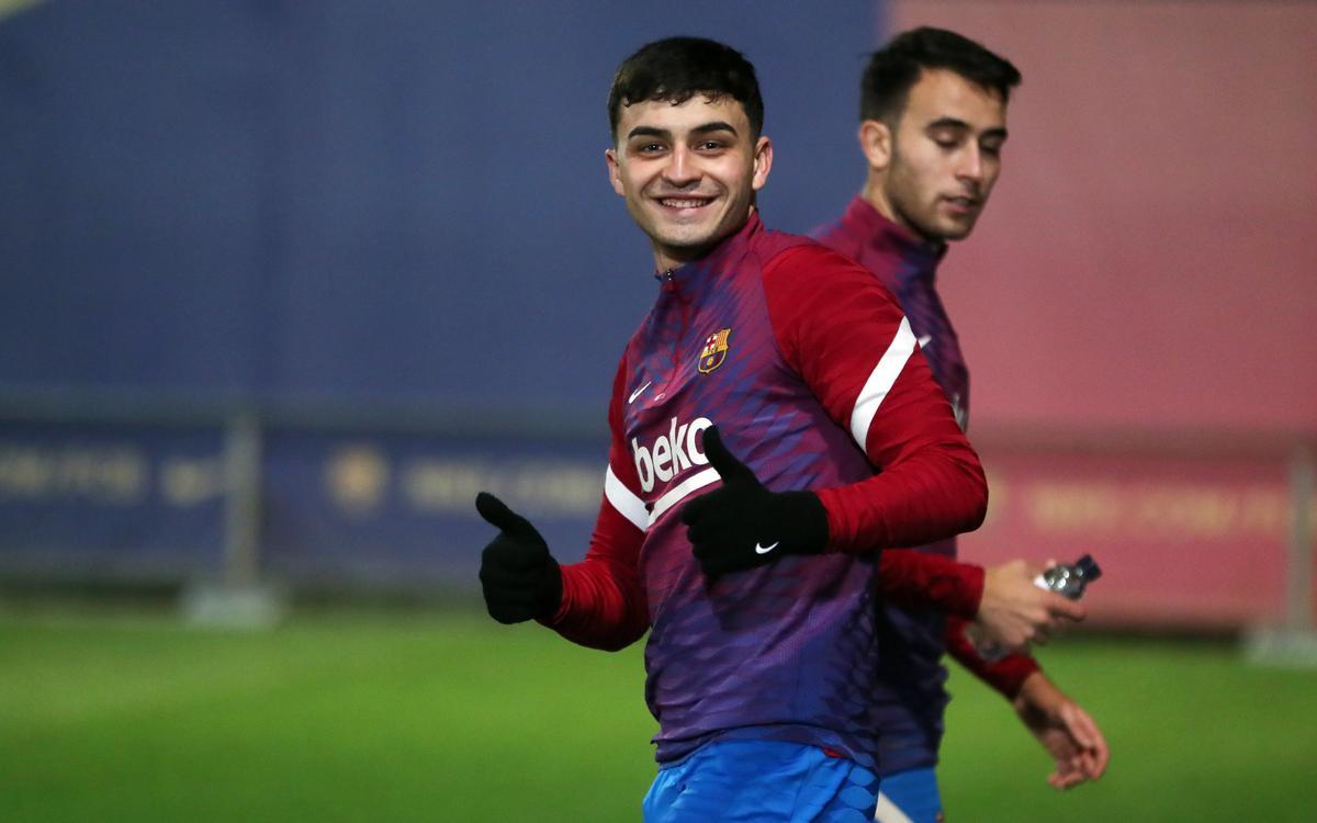 Pedri, en su retorno a los entrenamientos con el Barça en la ciudad deportiva de Sant Joan Despí.