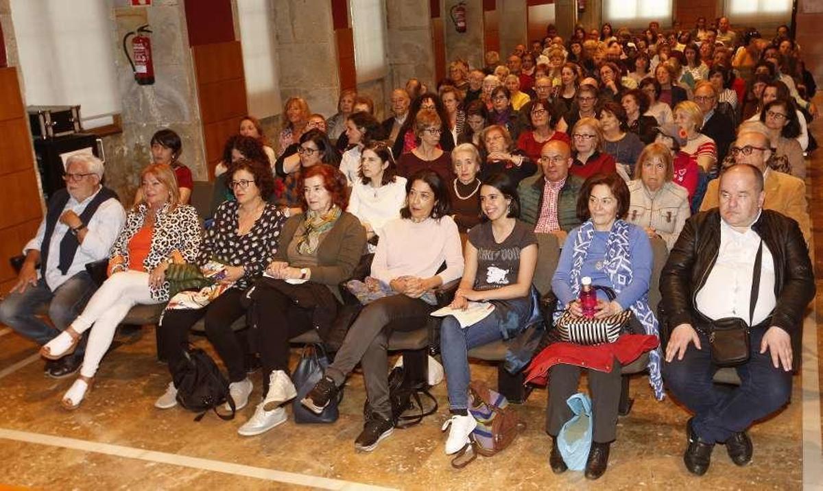 Fina Sanz: "Hay que aprender a erotizar el 'buentrato' y deserotizar el maltrato"