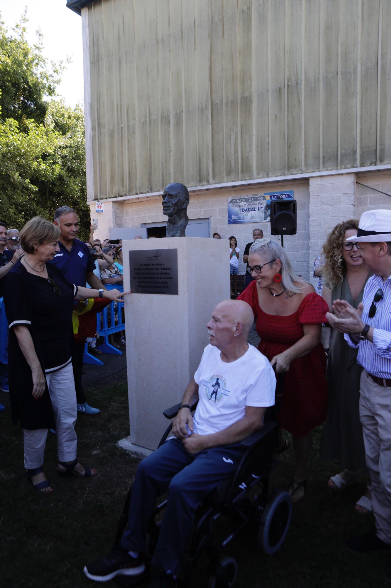 Avilés homenajea a Dacal en el 50º. aniversario de su bronce en Múnich