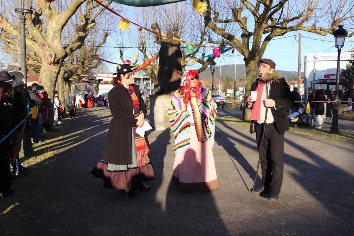 El desfile de disfraces de carnaval llevado a cabo en el Concello de Catoira.