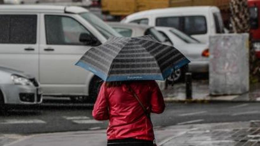 Martes lluvioso en Las Palmas de Gran Canaria