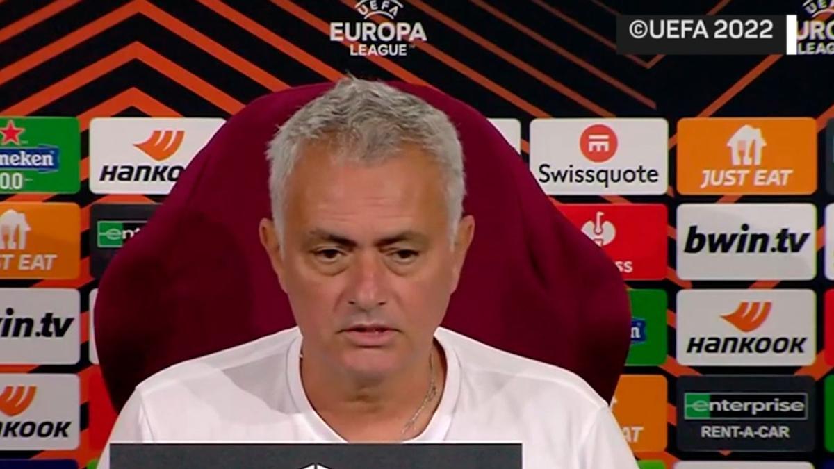 Mourinho en rueda de prensa de Europa League