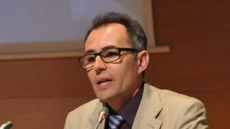 Vicente Cabedo, candidato a Defensor Universitario de la UPV.