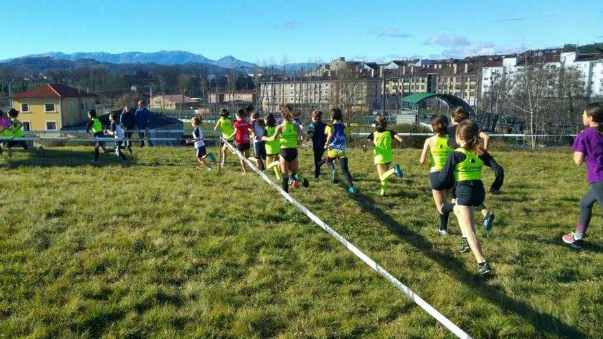 El II Cross zonal reúne en Noreña a 306 jóvenes atletas