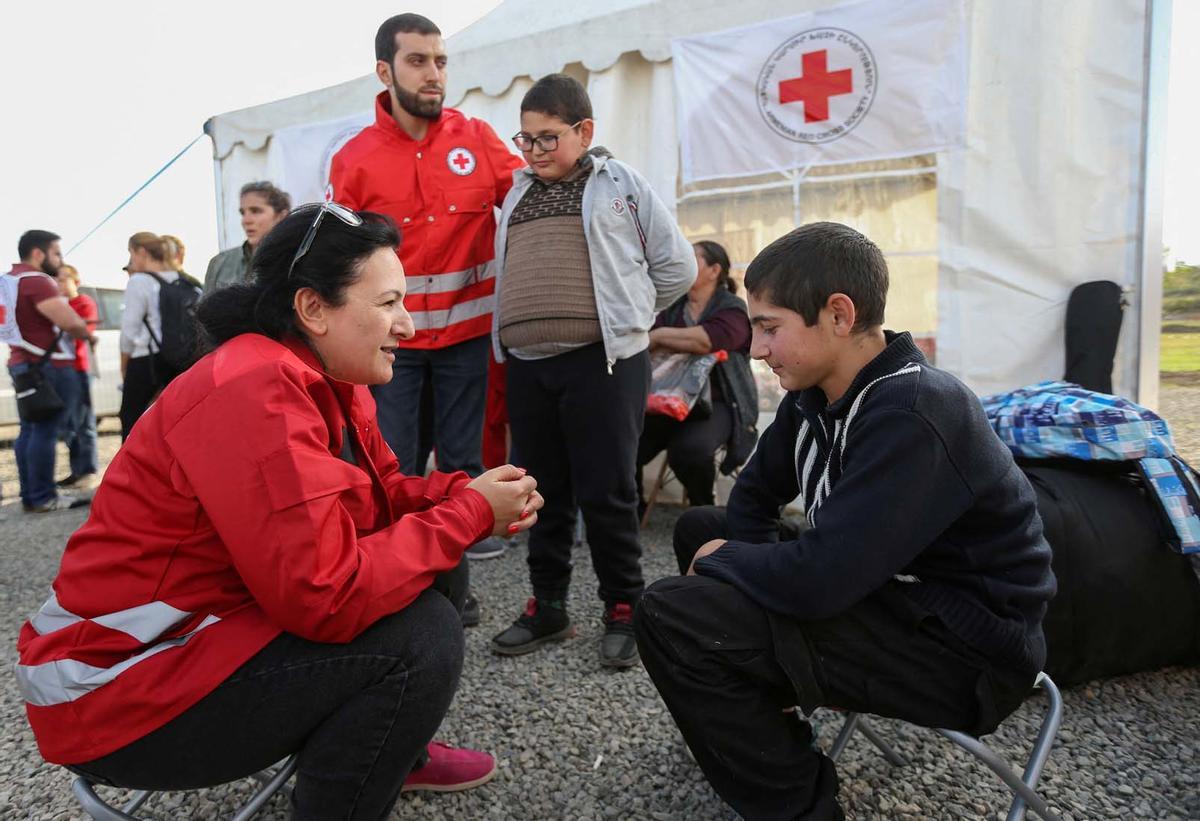 Los refugiados de Alto Karabaj llegan a Kornidzor