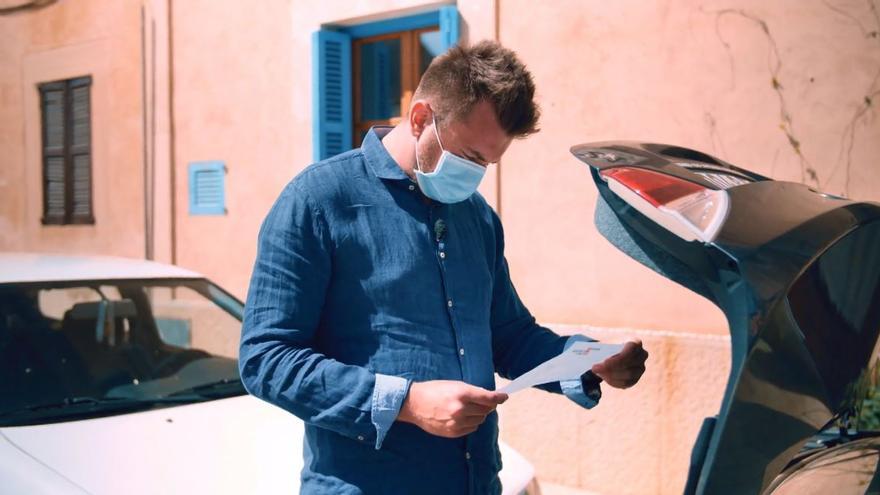 Denuncian que un médico alemán expide certificados de PCR a los turistas en Mallorca sin realizar las pruebas