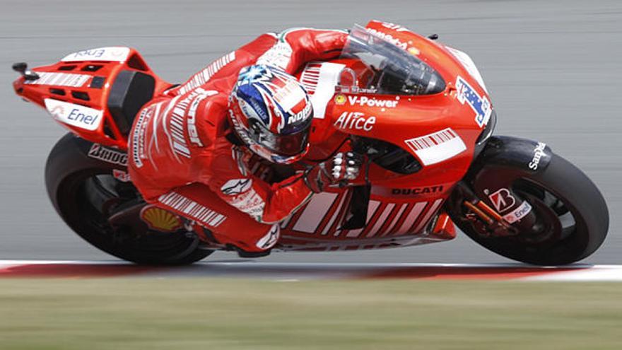 Casey Stoner se pasea