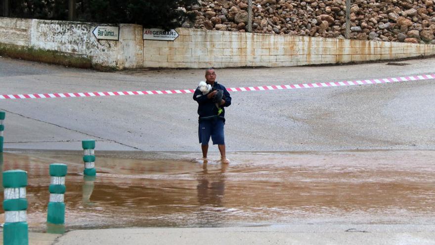 Cinc carreteres tallades a les Terres de l&#039;Ebre per les pluges intenses de les últimes hores