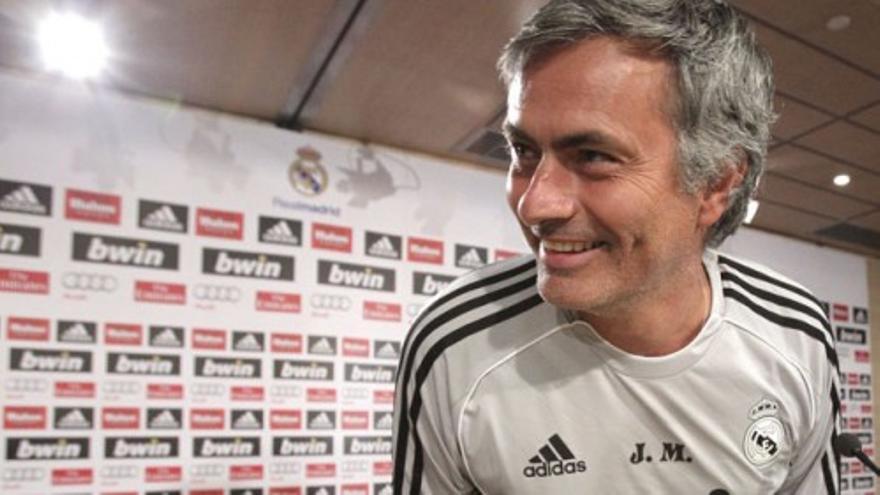 Mourinho: "Me gustaría no tener que fichar en enero"