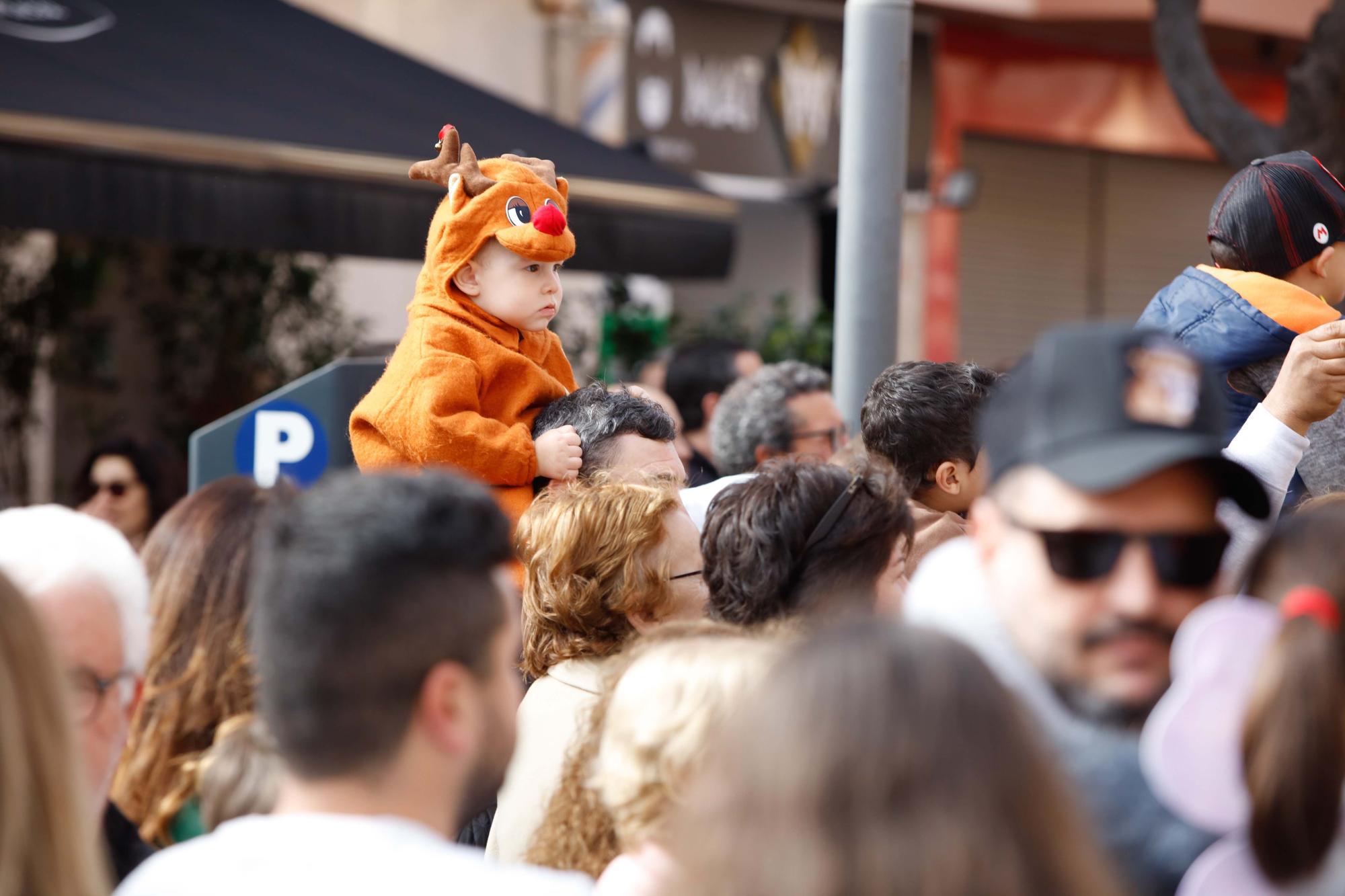 Todas las imágenes de la rúa del Carnaval de Ibiza 2023