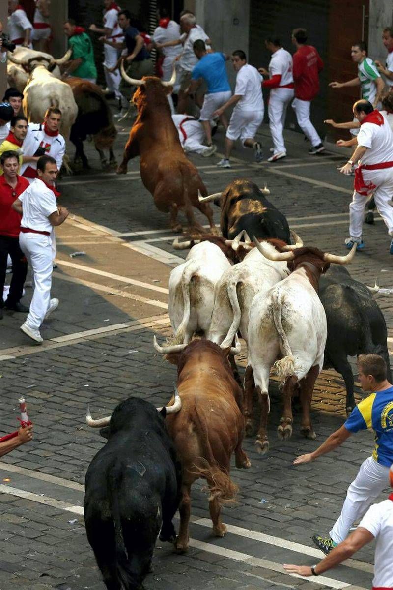 Fotogalería: 6º encierro de los Sanfermines 2013