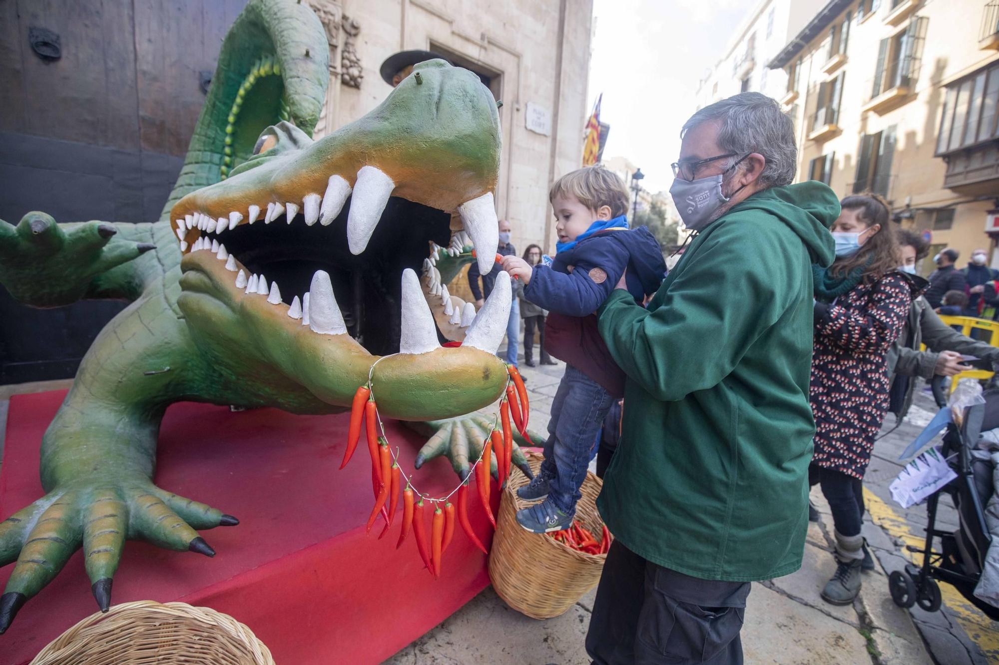 Centenares de personas dan el 'sus' a las fiestas de Sant Sebastià de Palma