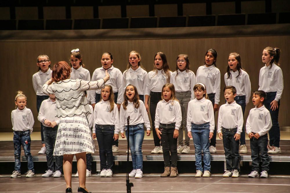 24 Certamen Juvenil de Habaneras en el Auditorio de Torrevieja