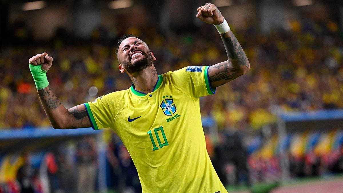 Neymar, tras convertirse en el máximo goleador histórico de Brasil: "No soy mejor que Pelé"