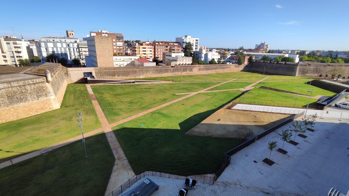 Vista general del corredor verde de la calle Stadium, que ha cambiado por completo la fisonomía de esta zona patrimonial.