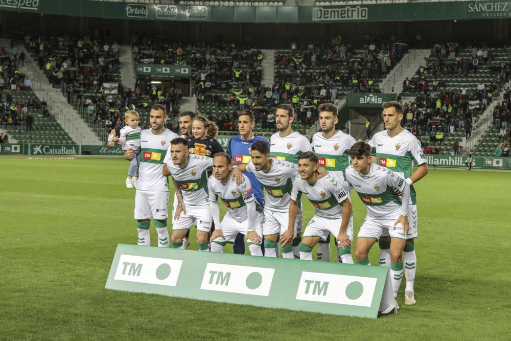 El Elche rompe el maleficio, vuelve a ganar en el Martínez Valero y recupera el olfato realizador en un partido más efectivo que brillante