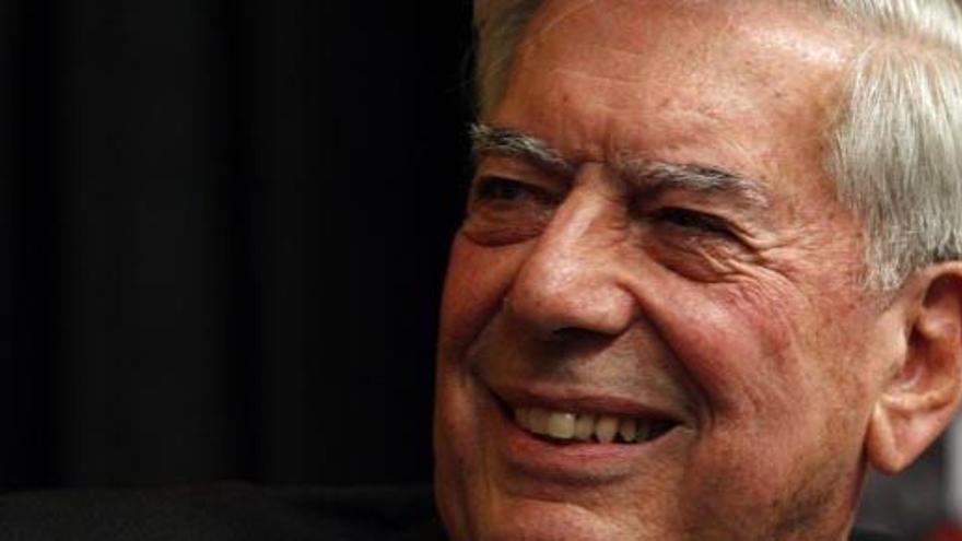 El escritor Mario Vargas Llosa.