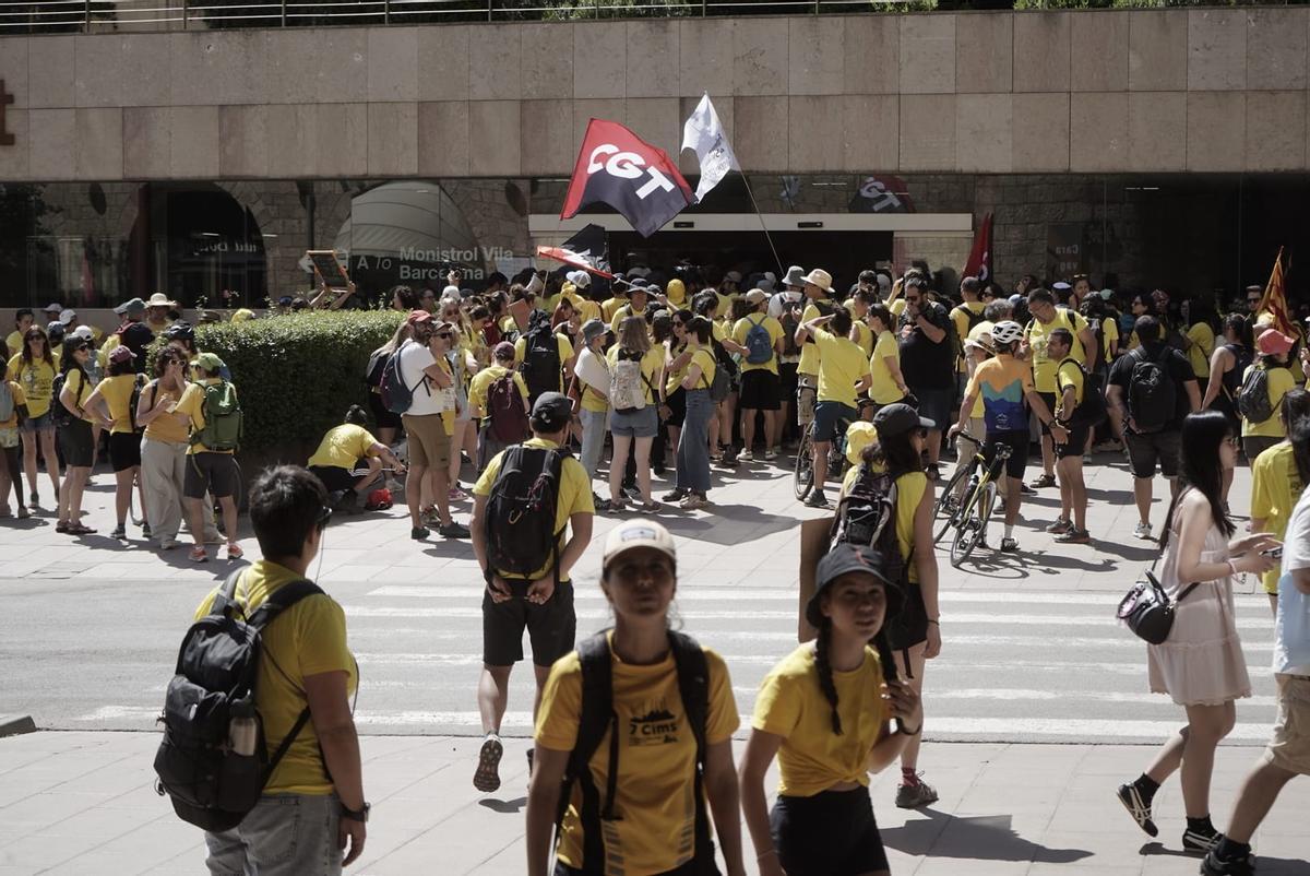 La protesta de professors es trasllada aquest divendres a Monserrat