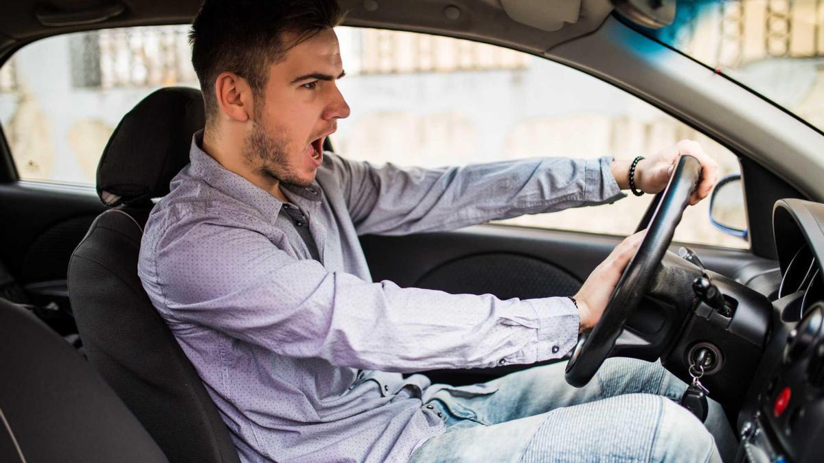 ¿Eres buen conductor? Si fallas en estas normas, quizá no lo seas tanto