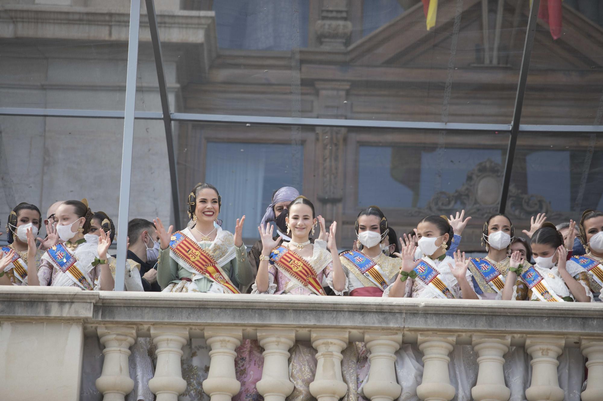 Mascletà del 12 de marzo: ambientazo en la plaza del Ayuntamiento