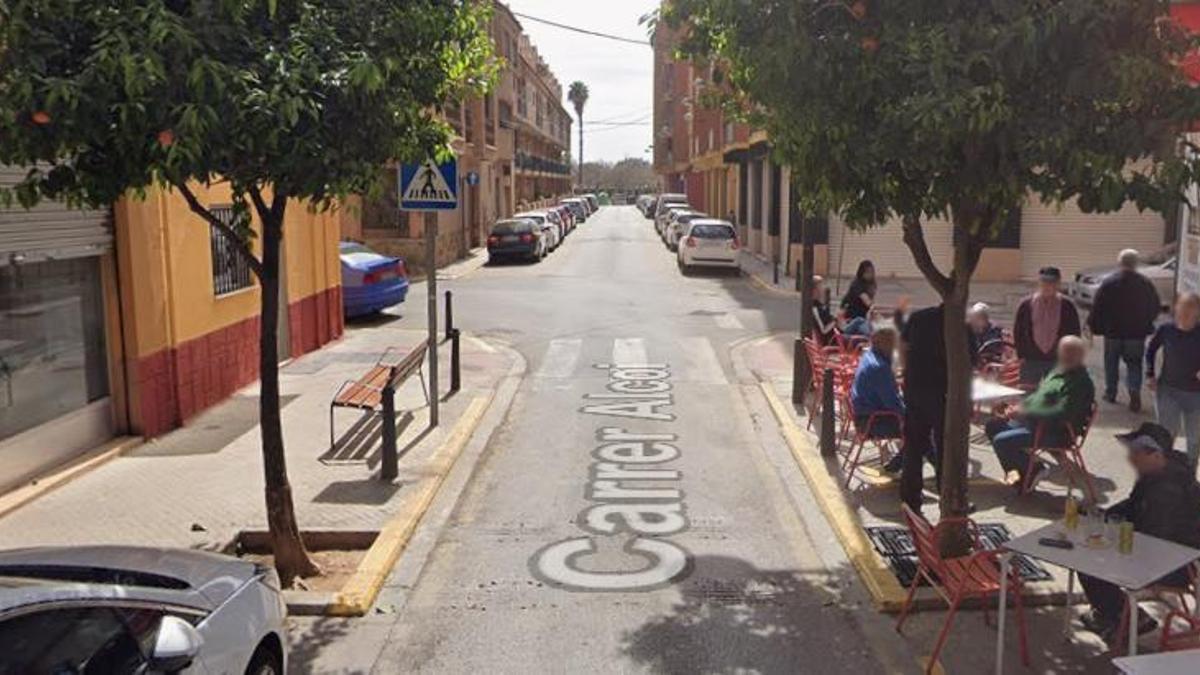 Una imagen de archivo de la calle Alcoi, en Alaquàs.