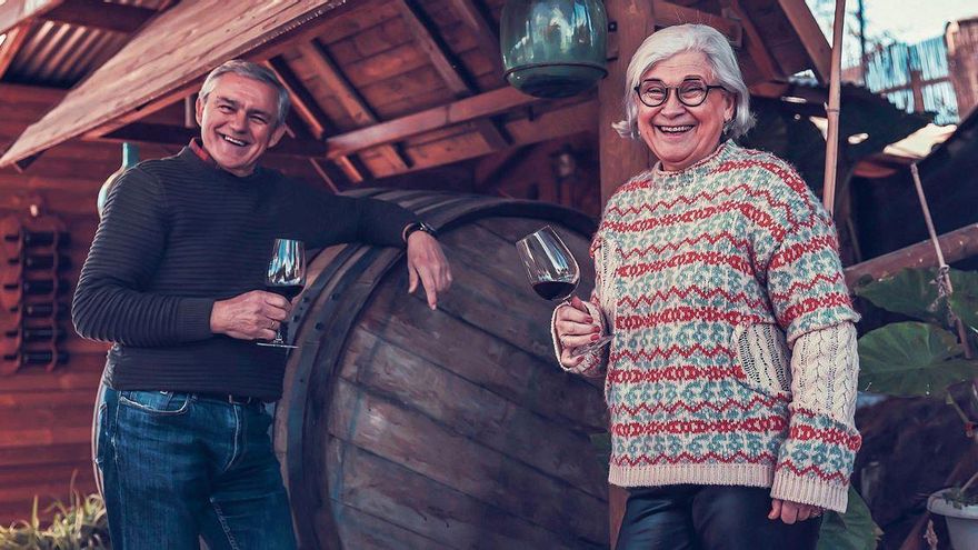 Juani y Salvador: Bodega Diecinueve Añadas
