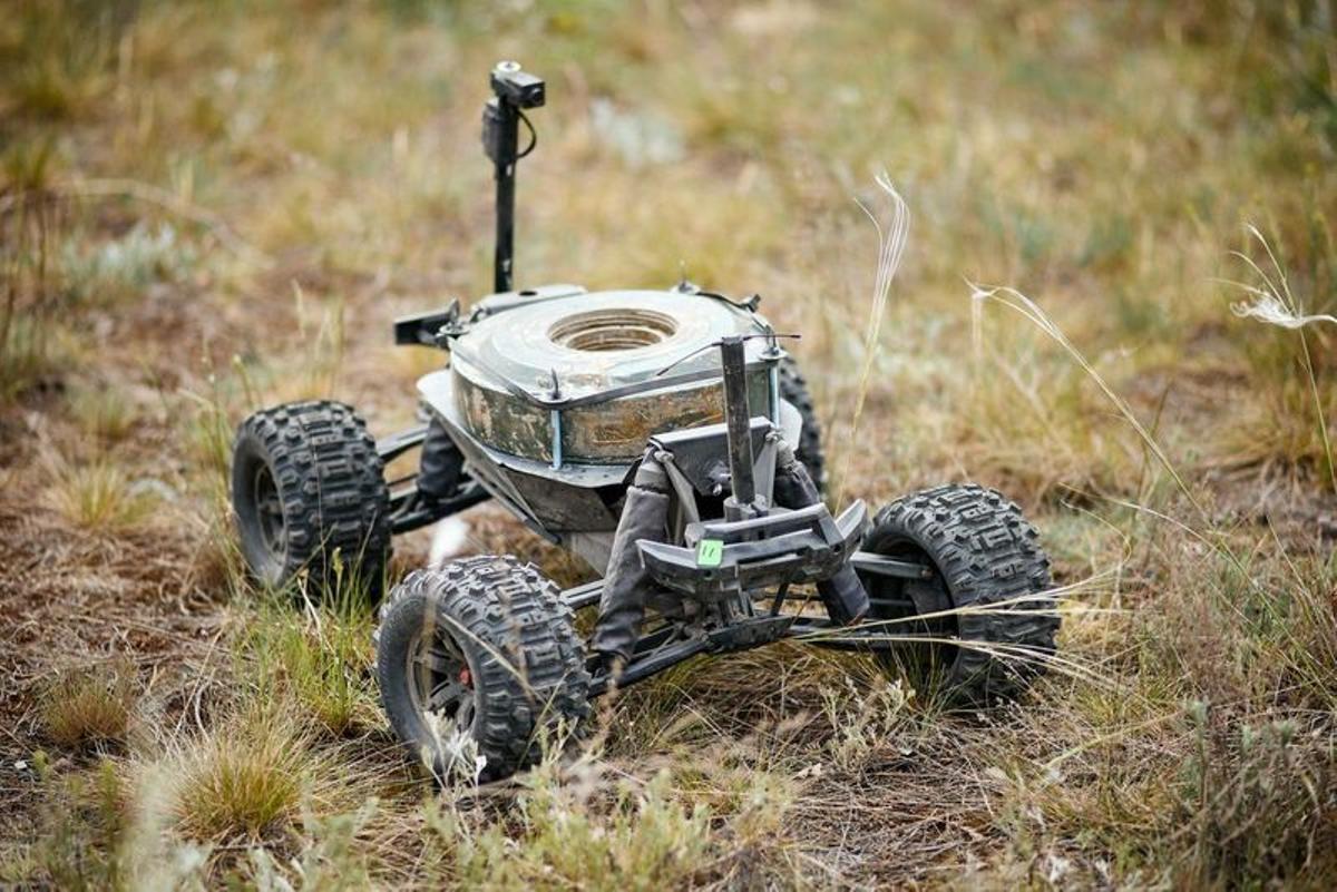 Un robot kamikaze terrestre en el frente de Ucrania