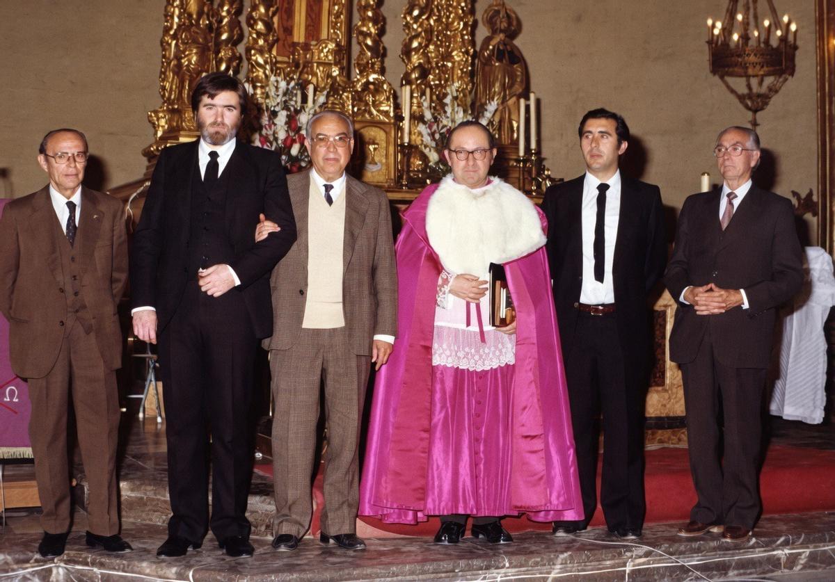 Don Manuel Marco Botella realizó el Pregón de Semana Santa en 1983