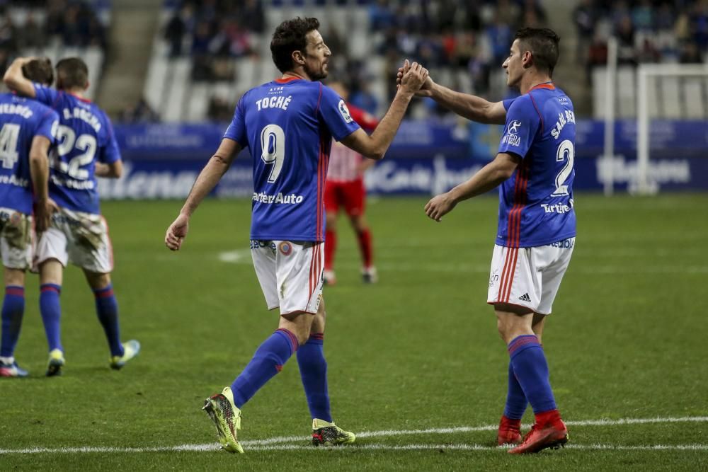 Partido en el Carlos Tartiere entre el Oviedo y el Almería